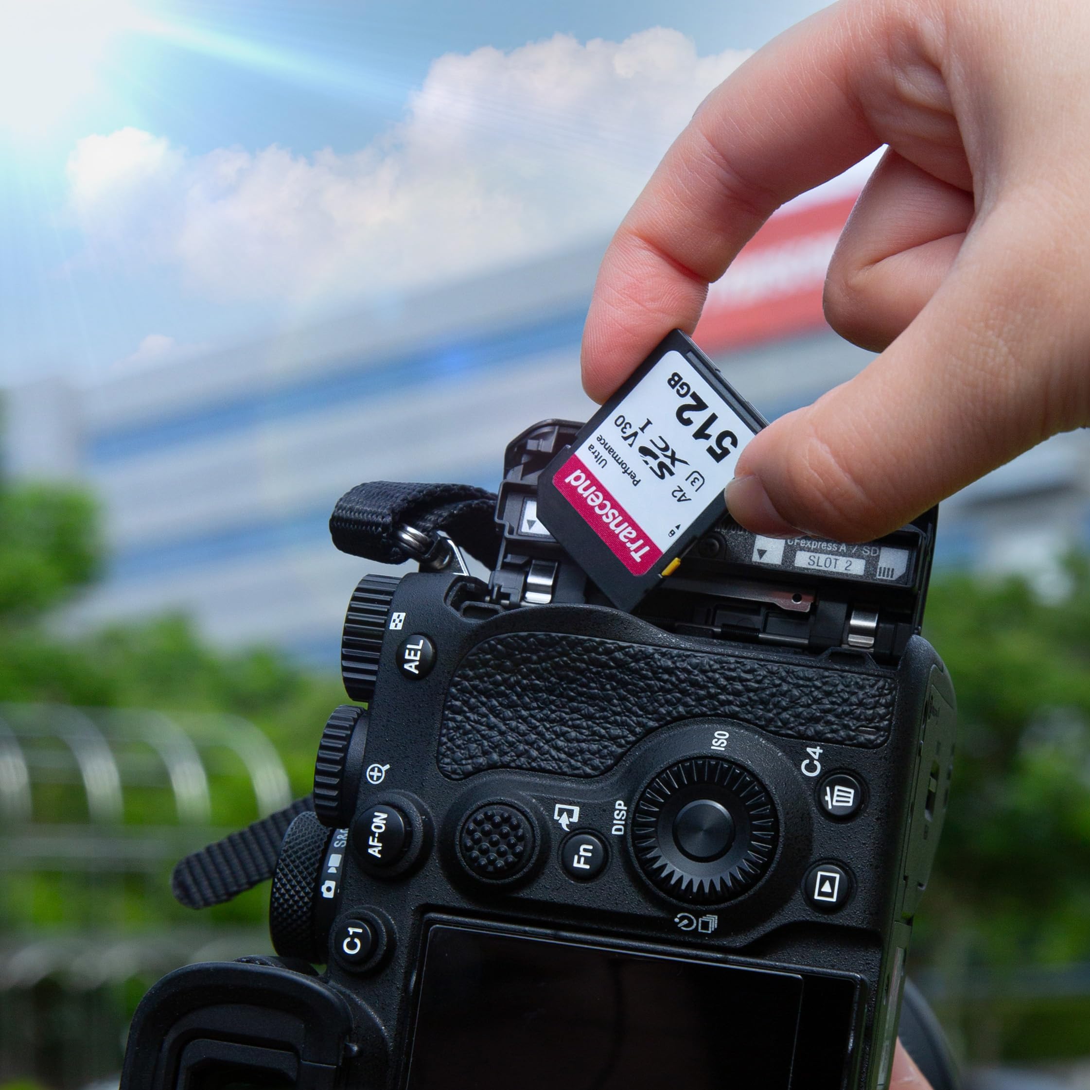 Transcend 512GB A2 V30 SD Card, Up to 160MB/s, for DSLR/Canon/Nikon/Sony Camcorder, Pentax/Kodak/Olympus/Panasonic Digital Camera, SPYPOINT/TACTACAM/WOSPORTS Trail Camera, U3 4K UHD SDXC Memory Card - Image 4